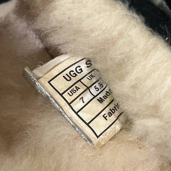 UGG Women's Ansley Slipper - Picture 9 of 9